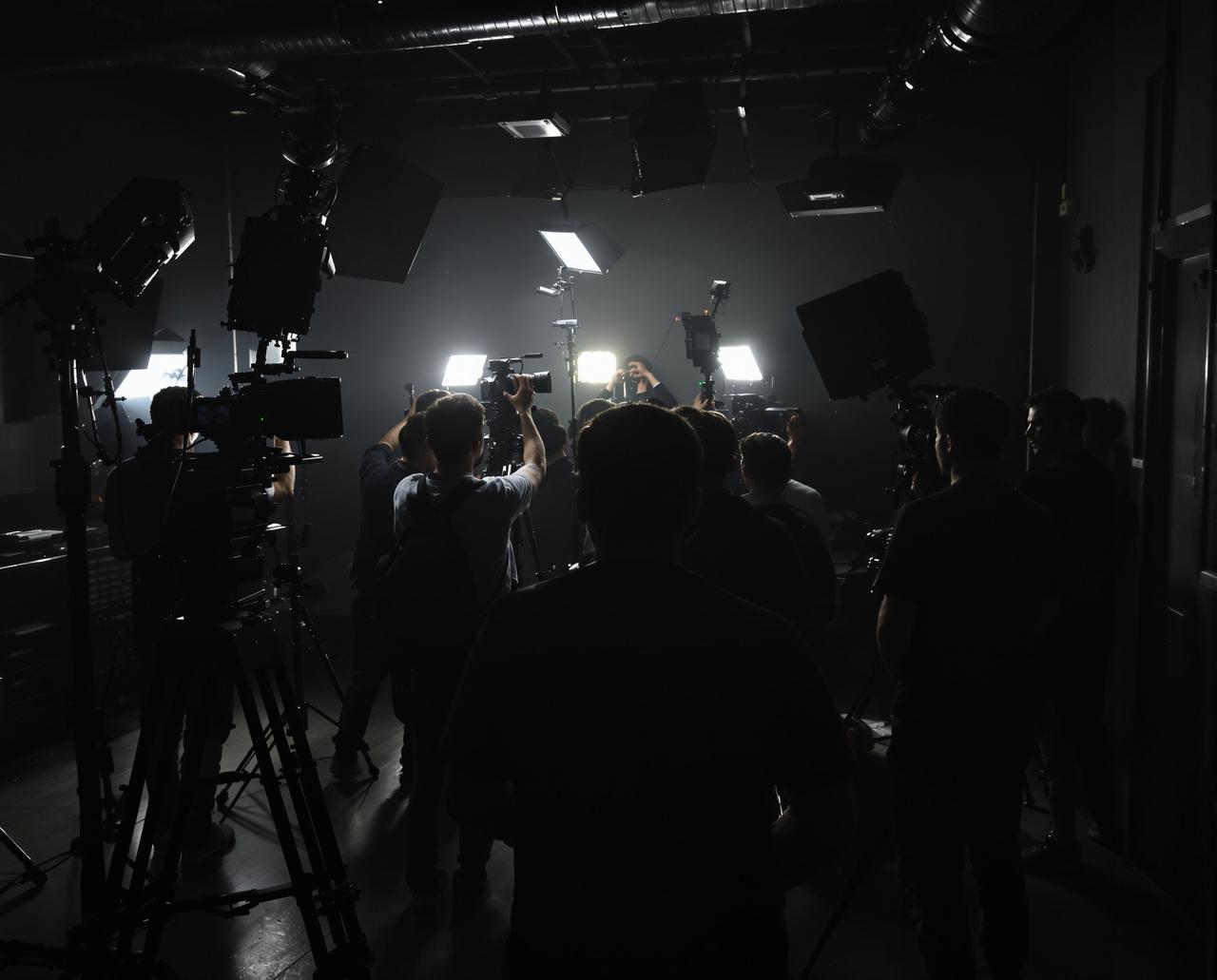 爱爱视频制作现场